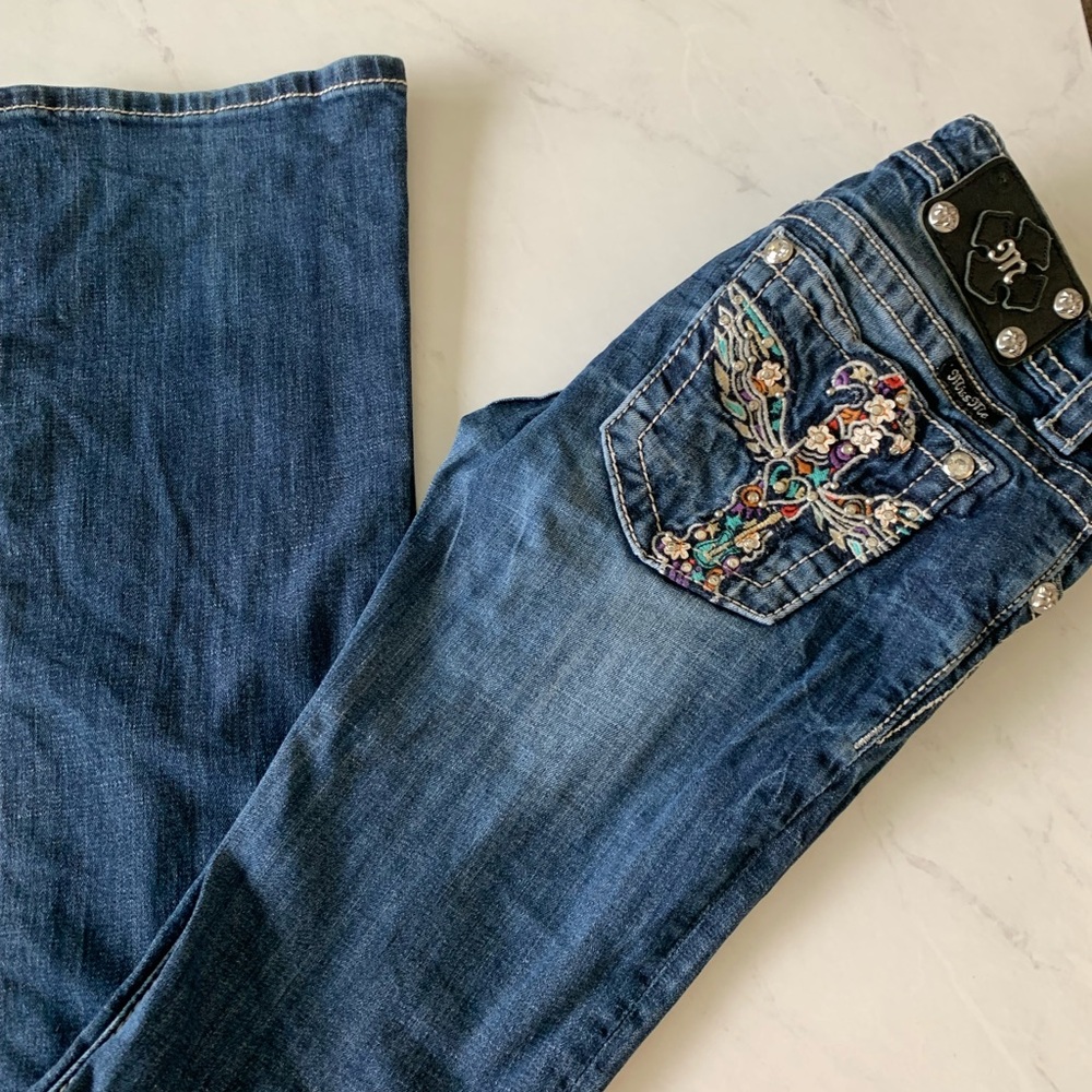 Embroidered Miss Me Jeans . Signature boot! Very nice condition!
